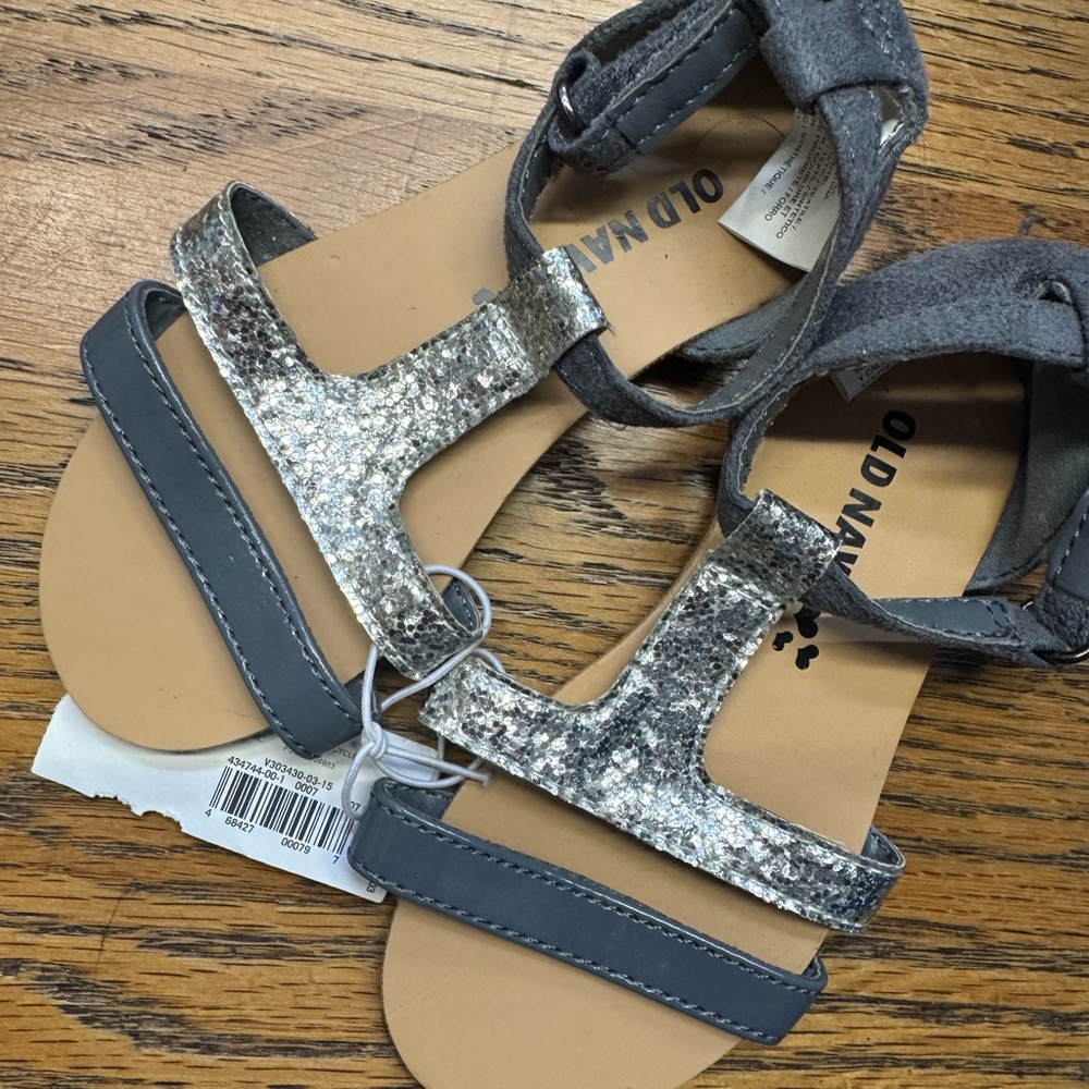 Old Navy Kids Silver and Gray Sandals